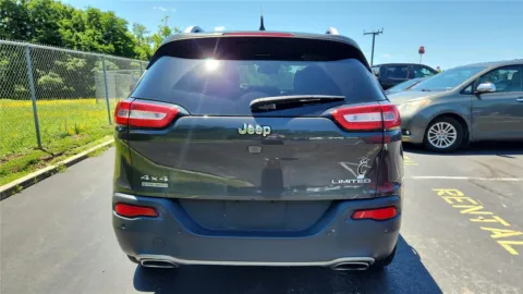 Another view of 2016 Jeep Cherokee Limited for sale in Florence, KY at Tom Gill Chevrolet