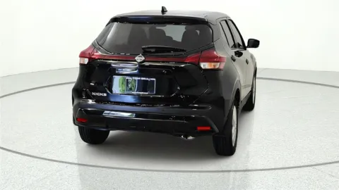 More photos of 2025 Nissan Kicks Play S at Tom Gill Chevrolet, KY