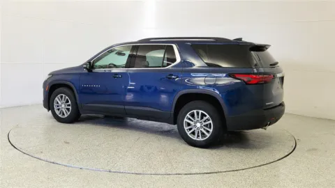 More photos of 2023 Chevrolet Traverse LT Cloth at Tom Gill Chevrolet, KY
