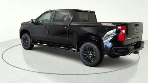 More photos of 2026 Chevrolet Silverado 1500 LT Trail Boss at Tom Gill Chevrolet, KY