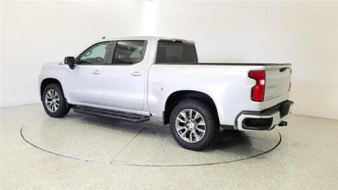 More photos of 2019 Chevrolet Silverado 1500 RST at Tom Gill Chevrolet, KY