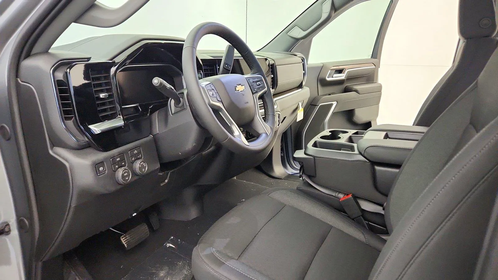 2026 Chevrolet Silverado 1500 LT - Photo 14