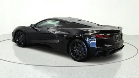 More photos of 2027 Chevrolet Corvette 1LT at Tom Gill Chevrolet, KY