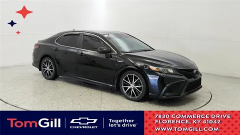 Black 2021 Toyota Camry Hybrid SE for sale in Florence, KY