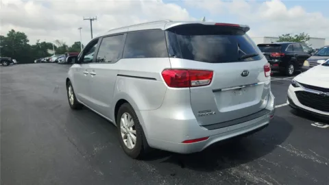 More photos of 2016 Kia Sedona LX at Tom Gill Chevrolet, KY