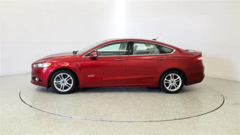 More photos of 2016 Ford Fusion Energi Titanium at Tom Gill Chevrolet, KY