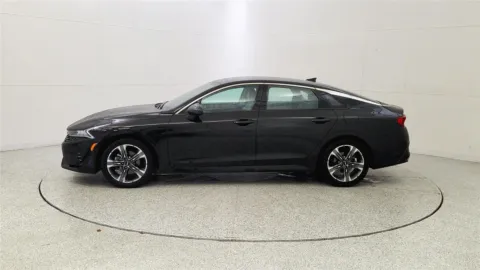 More photos of 2022 Kia K5 EX at Tom Gill Chevrolet, KY