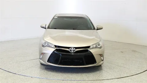 Photos of 2016 Toyota Camry SE for sale in Florence, KY at Tom Gill Chevrolet