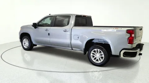 More photos of 2026 Chevrolet Silverado 1500 LT at Tom Gill Chevrolet, KY
