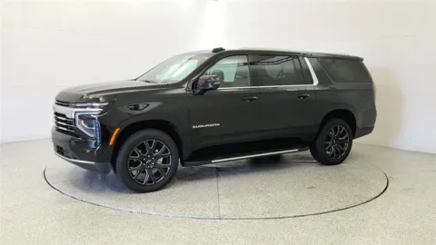 More photos of 2025 Chevrolet Suburban LT at Tom Gill Chevrolet, KY