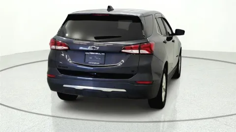 More photos of 2022 Chevrolet Equinox LT at Tom Gill Chevrolet, KY