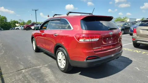 More photos of 2018 Kia Sorento LX V6 at Tom Gill Chevrolet, KY