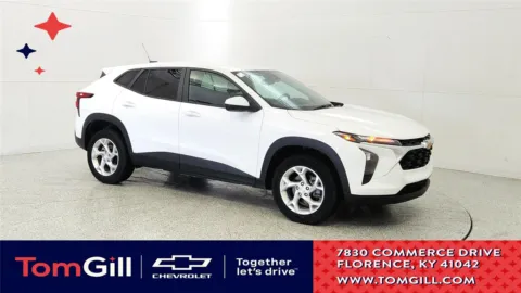 White 2024 Chevrolet Trax LS for sale in Florence, KY