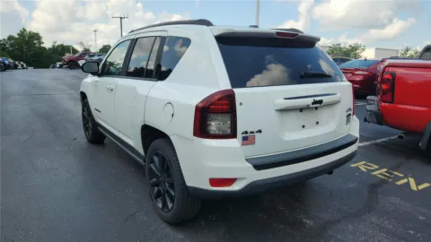 More photos of 2015 Jeep Compass Altitude Edition at Tom Gill Chevrolet, KY