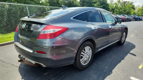 Photos of 2013 Honda Crosstour EX-L for sale in Florence, KY at Tom Gill Chevrolet