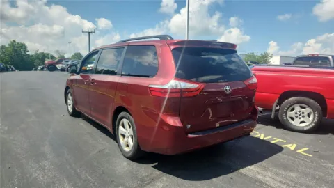 More photos of 2015 Toyota Sienna LE 8-Passenger at Tom Gill Chevrolet, KY