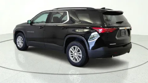 More photos of 2023 Chevrolet Traverse LT Cloth at Tom Gill Chevrolet, KY