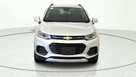 Photos of 2022 Chevrolet Trax LT for sale in Florence, KY at Tom Gill Chevrolet