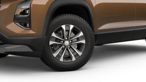 More photos of 2027 Chevrolet Equinox LT at Tom Gill Chevrolet, KY