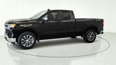 Another view of 2023 Chevrolet Silverado 1500 LT for sale in Florence, KY at Tom Gill Chevrolet