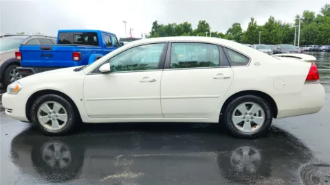 More photos of 2008 Chevrolet Impala LT at Tom Gill Chevrolet, KY