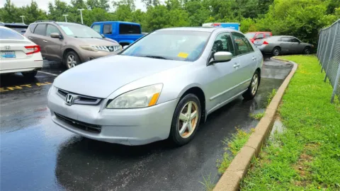 More photos of 2004 Honda Accord Sdn EX at Tom Gill Chevrolet, KY