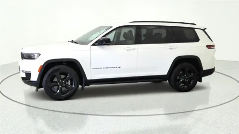 Another view of 2023 Jeep Grand Cherokee L Limited for sale in Florence, KY at Tom Gill Chevrolet