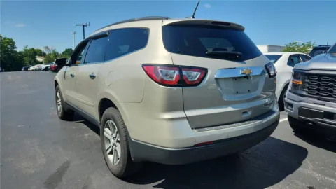 More photos of 2016 Chevrolet Traverse LT at Tom Gill Chevrolet, KY