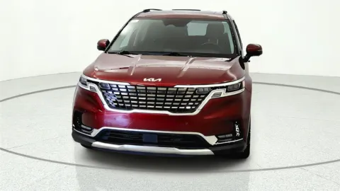 Photos of 2022 Kia Carnival SX Prestige for sale in Florence, KY at Tom Gill Chevrolet