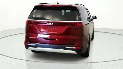 More photos of 2022 Kia Carnival SX Prestige at Tom Gill Chevrolet, KY
