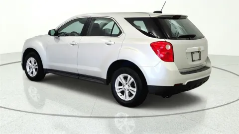 More photos of 2015 Chevrolet Equinox LS at Tom Gill Chevrolet, KY