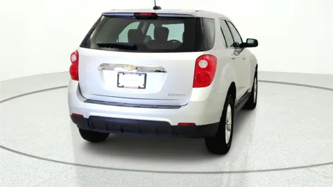 More photos of 2015 Chevrolet Equinox LS at Tom Gill Chevrolet, KY