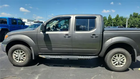 More photos of 2007 Nissan Frontier SE at Tom Gill Chevrolet, KY