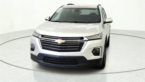 Photos of 2022 Chevrolet Traverse LT Cloth for sale in Florence, KY at Tom Gill Chevrolet