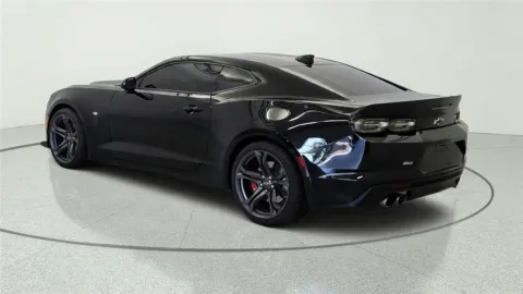 More photos of 2020 Chevrolet Camaro 1SS at Tom Gill Chevrolet, KY