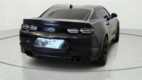 More photos of 2020 Chevrolet Camaro 1SS at Tom Gill Chevrolet, KY