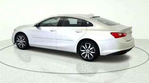 More photos of 2018 Chevrolet Malibu LT at Tom Gill Chevrolet, KY