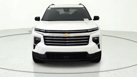 Photos of 2026 Chevrolet Traverse AWD LT for sale in Florence, KY at Tom Gill Chevrolet