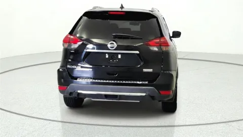 More photos of 2020 Nissan Rogue S at Tom Gill Chevrolet, KY