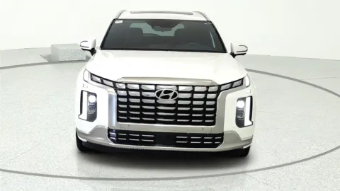 Photos of 2024 Hyundai Palisade Calligraphy for sale in Florence, KY at Tom Gill Chevrolet