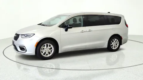 Another view of 2024 Chrysler Pacifica Touring L for sale in Florence, KY at Tom Gill Chevrolet