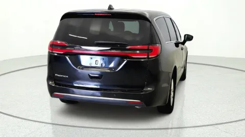 More photos of 2023 Chrysler Pacifica Touring L at Tom Gill Chevrolet, KY