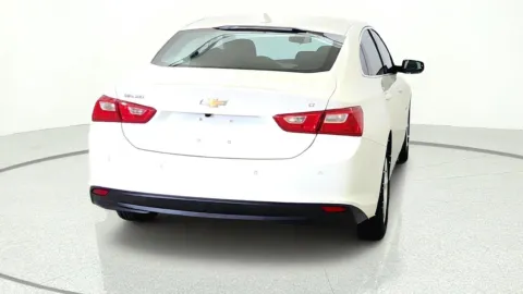 More photos of 2024 Chevrolet Malibu LT at Tom Gill Chevrolet, KY