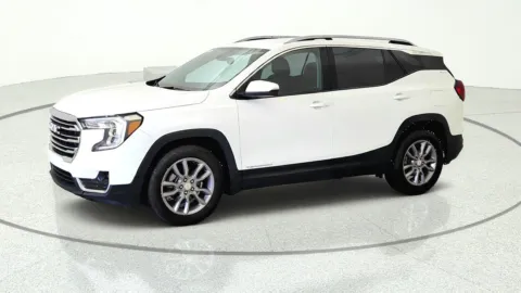 Another view of 2024 GMC Terrain SLT for sale in Florence, KY at Tom Gill Chevrolet
