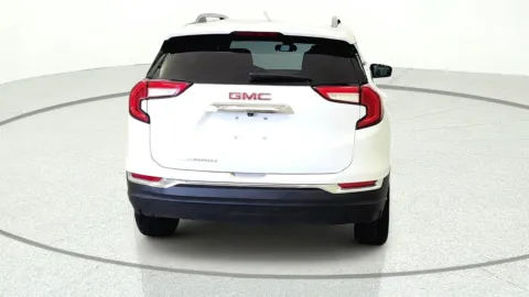 More photos of 2024 GMC Terrain SLT at Tom Gill Chevrolet, KY