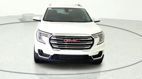 Photos of 2024 GMC Terrain SLT for sale in Florence, KY at Tom Gill Chevrolet