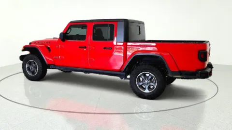 More photos of 2023 Jeep Gladiator Rubicon at Tom Gill Chevrolet, KY
