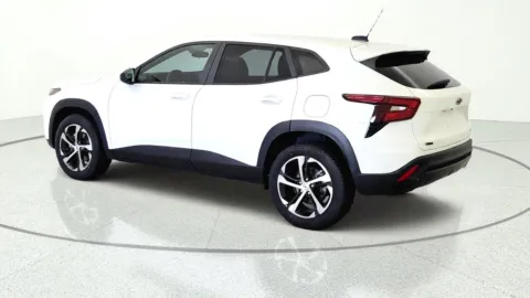 More photos of 2024 Chevrolet Trax 1RS at Tom Gill Chevrolet, KY