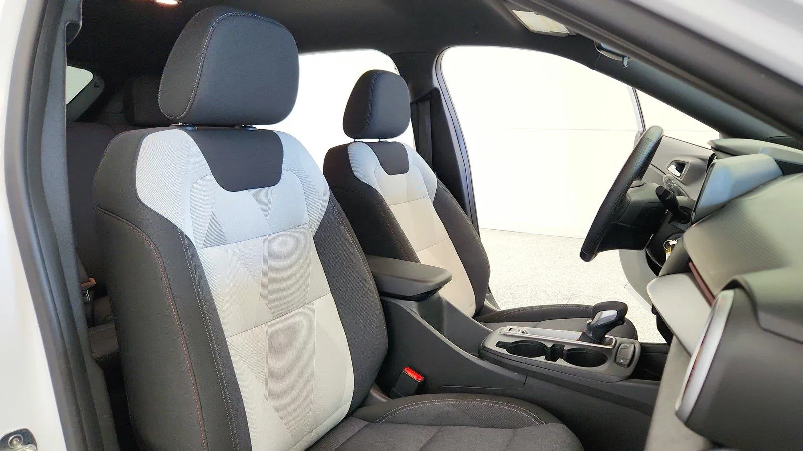 2024 Chevrolet Trax RS - Photo 29