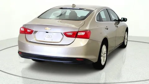 More photos of 2024 Chevrolet Malibu LT at Tom Gill Chevrolet, KY